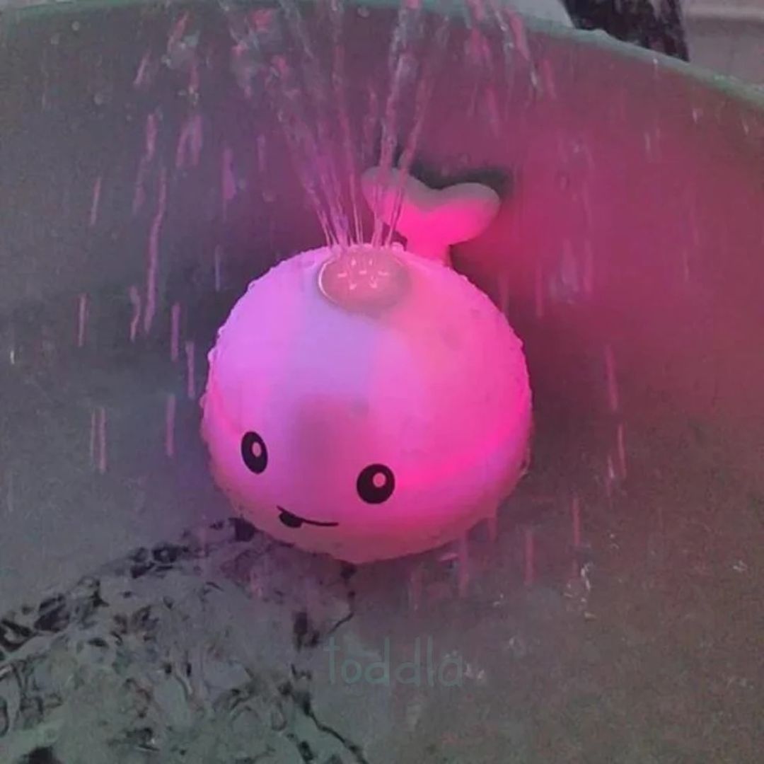 SprudelWal - Leuchtender Wal für die Badewanne